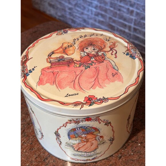 Vintage Louise Themed Tin Little Girl Pastel 7.5” x 5.5” - Picture 1 of 7